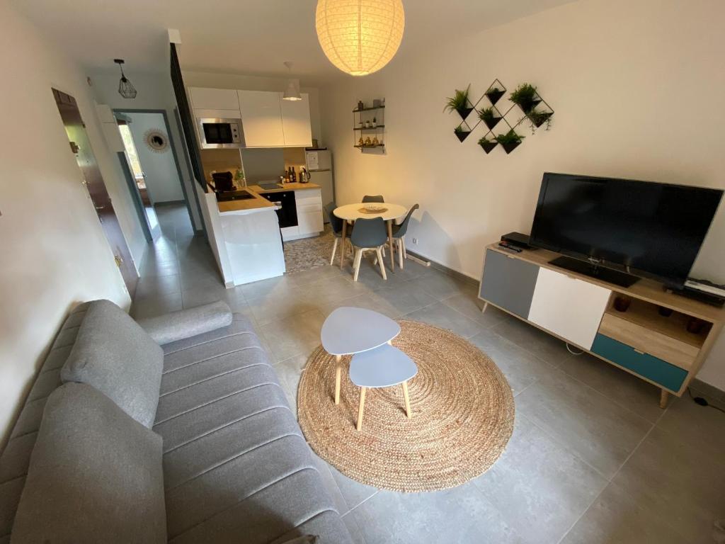 Appartement lumineux — Chaussin